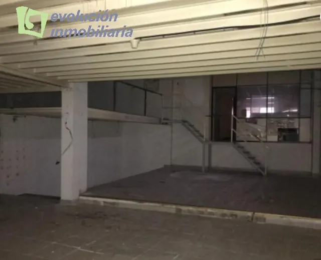 Locales comerciales en el centro de Miranda de Ebro — 11