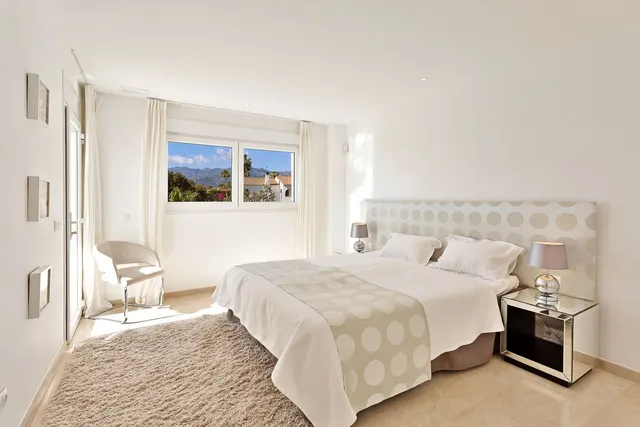 Chalet 4 habitaciones 342m² en venta - Marbella — 45
