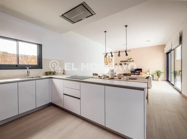 PRECIOSAS VILLAS DE OBRA NUEVA EN LA FINCA GOLF ALGORFA, COS - foto 5