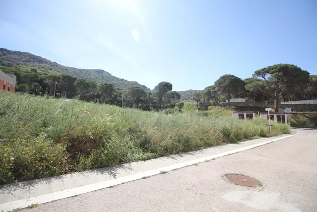 ¡Oportunidad única para vivir en un entorno privilegiado en El Port de la Selva! — 19