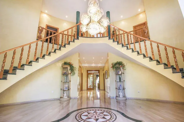 Villa 5 habitaciones 865m² en venta - Zona Sierra Helada — 6