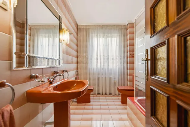 Chalet 4 habitaciones 752m² en venta - El Bosque — 28