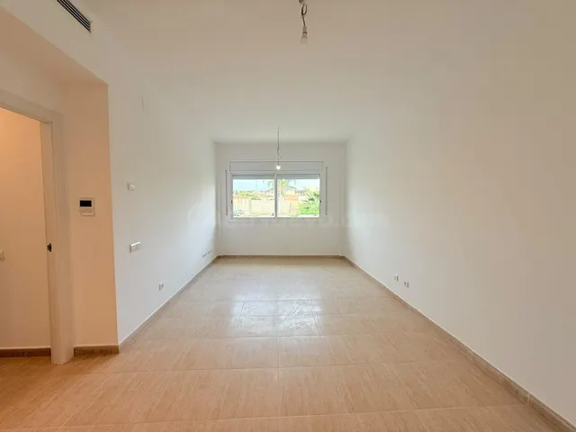 VIVIENDA A ESTRENAR EN PLANTA BAJA · 2 habitaciones · PARKIN - foto 5