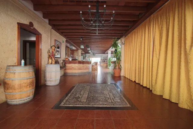 Local comercial 1830m² en venta - Andratx Pueblo - foto 4