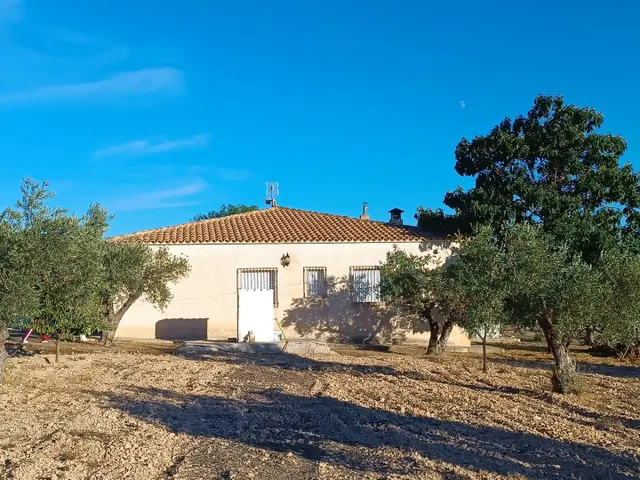 Casa de campo 5 habitaciones 200m² en venta - Ayuntamiento — 3