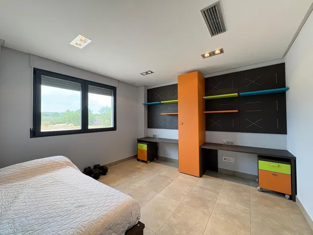 Exclusiva villa de lujo en Elda - la jaud - elegancia, modernidad y confort en entorno rural — 22