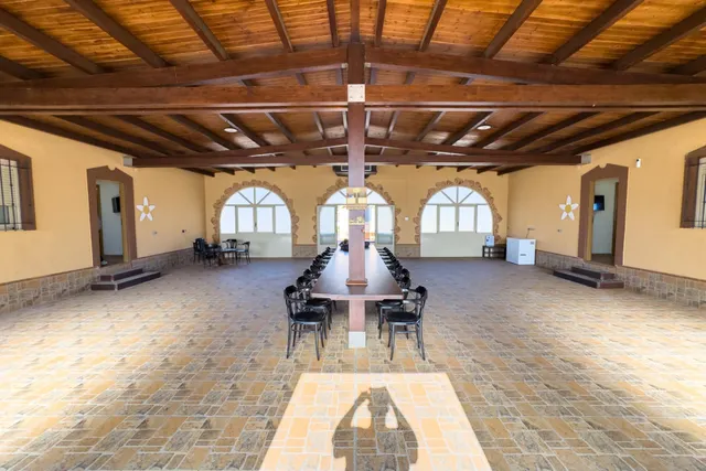 Espectacular finca rústica vallada con viviendas, salón de eventos y piscina en Fuente Álamo — 6