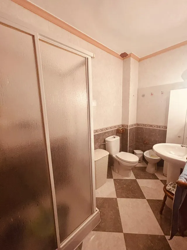 Amplio y Acogedor Piso en el Corazón de Aguilar de la Frontera por solo €73,000 — 7