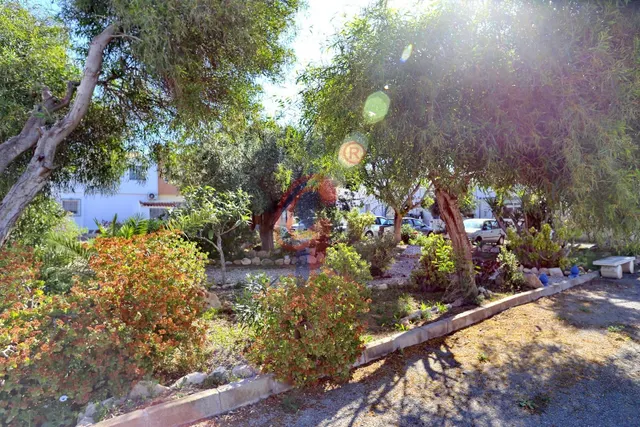 Se alquila encantador bungalow en planta baja en la urbanización San Luis, Torrevieja — 31