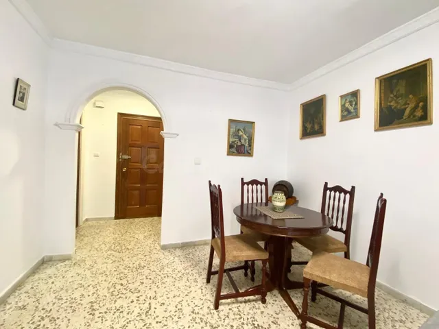 PISO DE 3 habitaciones CON GARAJE A MINUTOS DEL CENTRO - foto 4