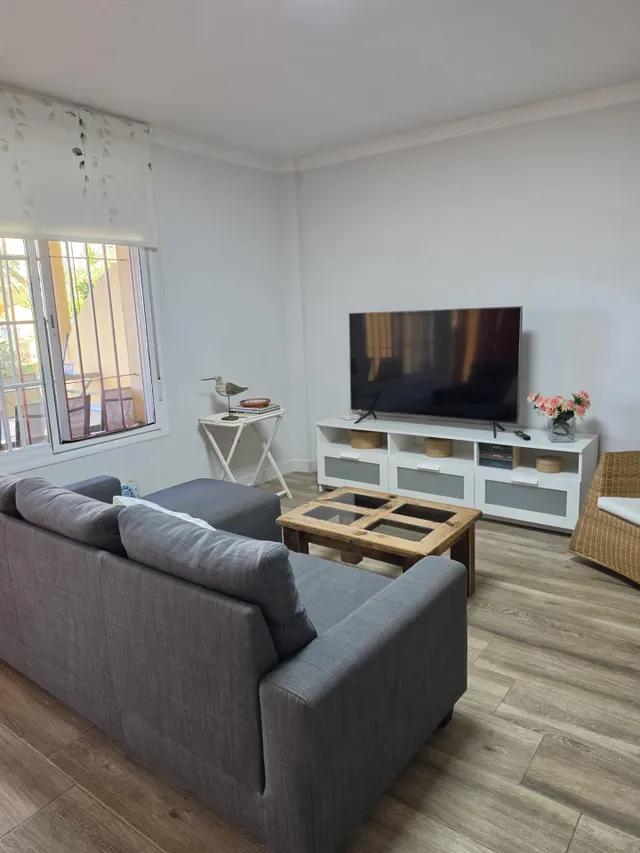 Apartamento reformado en primera línea de playa con piscina en Los Lances, Tarifa — 11