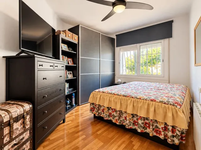 Casa con piscina privada, jardín y porche en Can Sors — 25