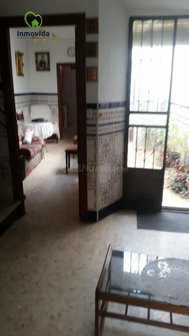 Amplia Casa en el Corazón de Aguilar de la Frontera - Oportu - foto 3