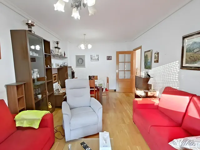 Se vende en la av/ del ferrocarril — 2