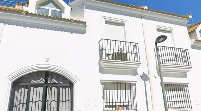 Venta casa en Alcolea el Rio (Sevilla) — 2