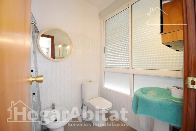Amplio, luminoso y exterior con terraza, cerca del mar — 37