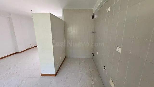 Piso para reformar con posibilidad de dúplex, junto a playas - foto 5