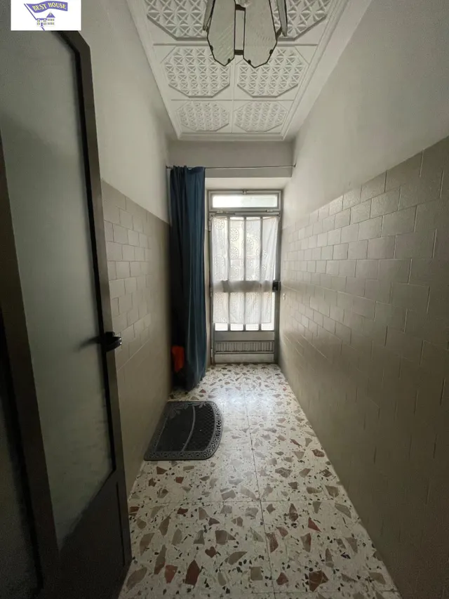 Amplia Casa en el centro de Valdeganga con Posibilidades de Reforma — 37