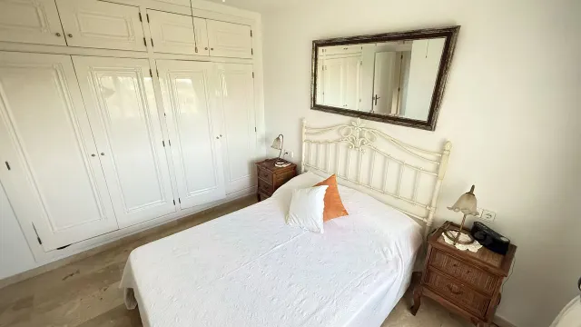 Villa 5 habitaciones 214m² en venta - Villamartin — 29