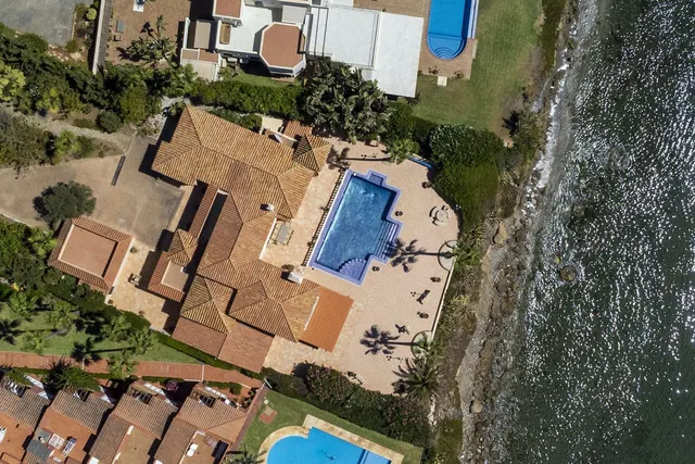 Chalet 5 habitaciones 486m² en venta - Marbella — 50
