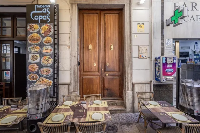 PISO CON LICENCIA TURISTICA EN CALLE NAVAS — 20