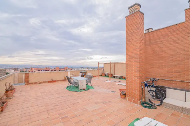 Exclusivo atico en residencial gran parque  en venta de 4 dormitorios en el barrio albayda — 42