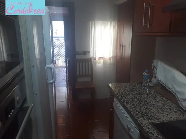 CASA EN LA MEJOR ZONA DE SAN BASILIO — 28