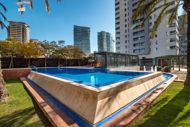 PISO REFORMADO CON VISTA AL MAR — 19