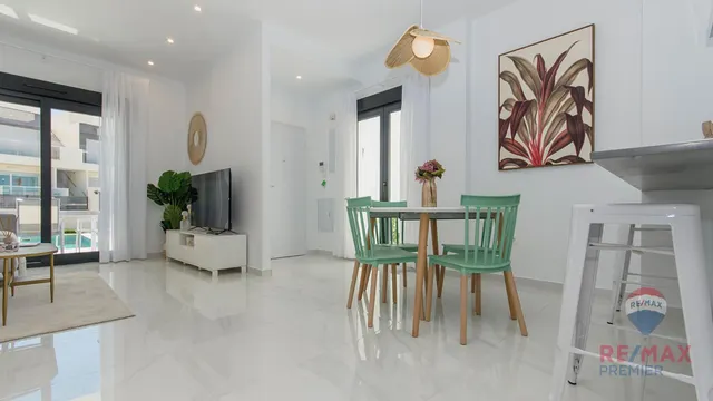 ¡Chalet individual nuevo a la venta en Vistabella Golf Orihuela! — 18