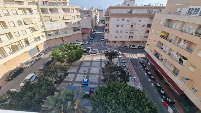 ÁTICO DE 2 DORMITORIOS A 700 METROS DEL MAR - ZONA PLAZA DEL