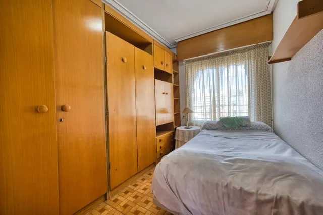 Vivienda de 4 dormitorios con terraza y urbanización en san blas — 19