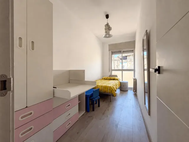 PISO EN SANTPEDOR, CON TERRAZA, BALCÓN Y VISTAS DESPEJADAS — 11