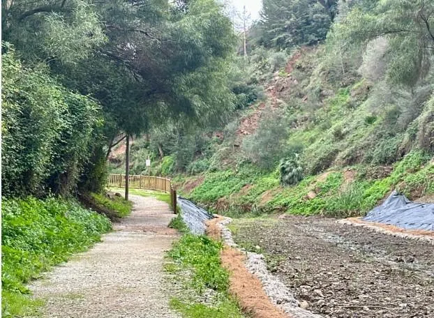 EL PLACER EXCLUSIVO DE VIVIR EN UN ATICO — 44