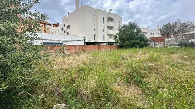 ¡OPORTUNIDAD DE INVERSIÓN! Parcela urbana en venta - foto 3