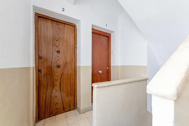 Amplio Apartamento con Licencia Turística en el Corazón de la Ciudad — 21