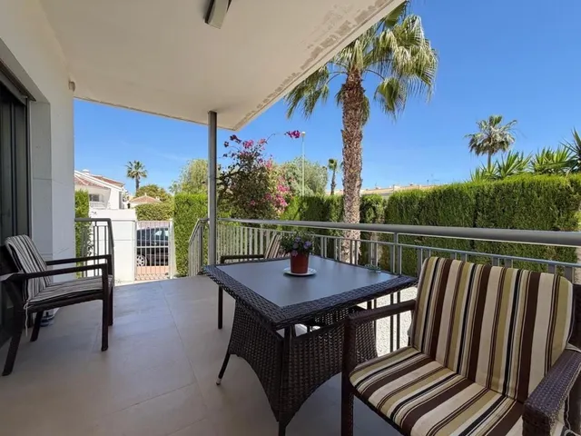Villa 4 habitaciones 129m² en venta - Doña Pepa — 25