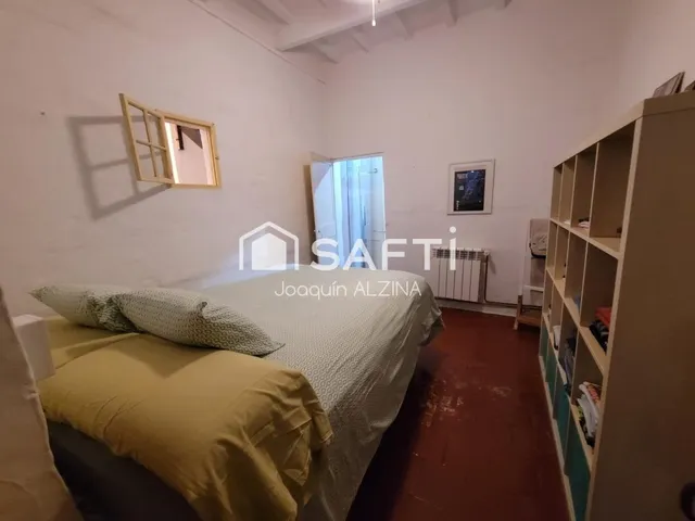 Casa céntrica con patio y 6 habitaciones en Mahón. — 20