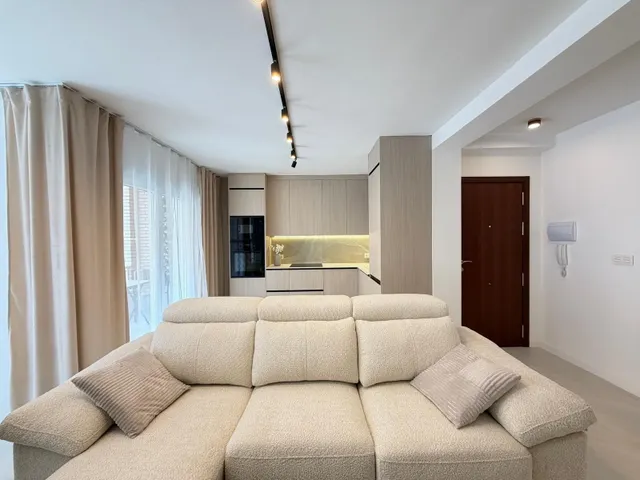 Apartamento 4 habitaciones 107m² en venta - Estacion de autobuses — 10