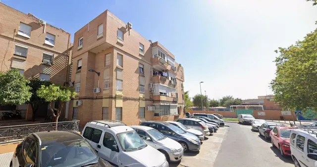 Venta piso en Alcalá de Guadaira (Sevilla) — 2