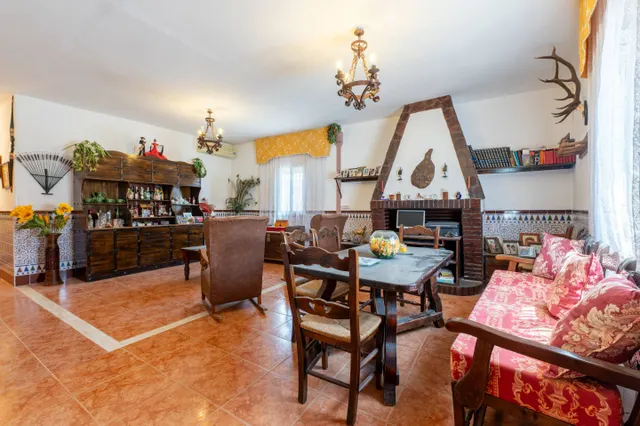 SE VENDE CASA EN LA ZONA DE CALZADA DE CALATRAVA — 6
