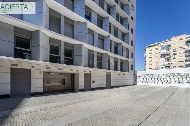 EXCLUSIVO PISO EN ARABIAL — 33