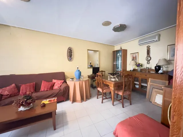 Casa con parcela ideal para edificar en Torrevieja — 2