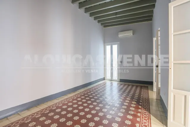 Centro Alfalfa. Excelente y amplio piso dúplex ático SIN MUE - foto 4