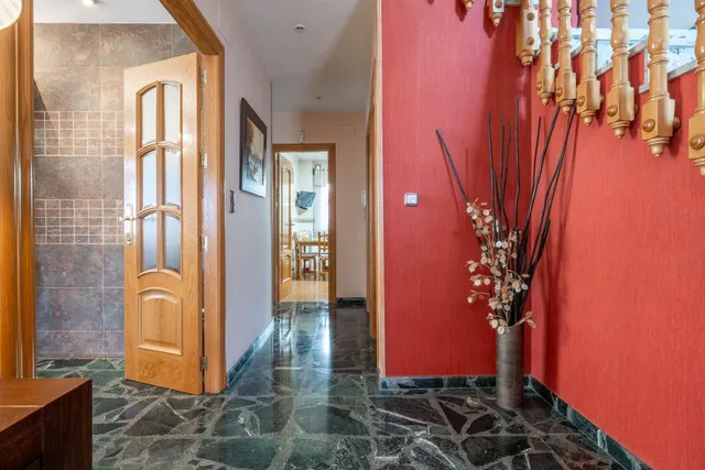 Magnífica casa unifamiliar de 4 dormitorios grandes en Otura — 15