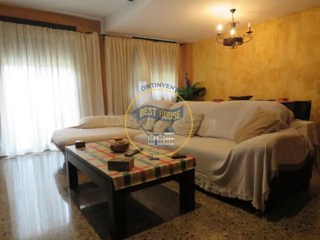 DUPLEX CON VISTAS DESPEJADAS EN L'OLLERIA