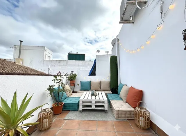 ESTUPENDO DÚPLEX EN PALMONES A ESCASOS PASOS DEL MAR — 9