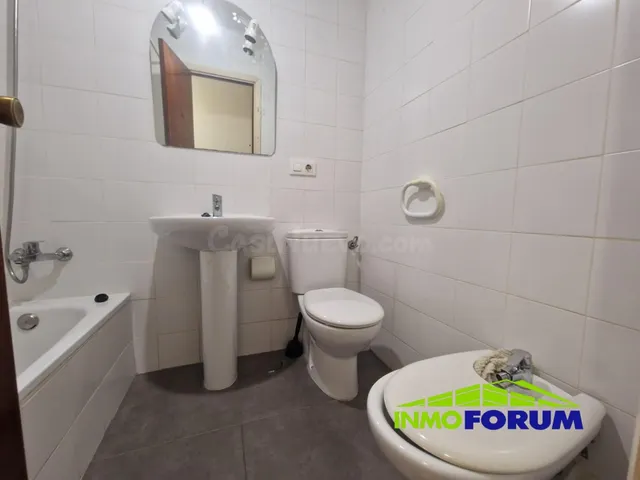 ZONA OS CASTROS.- VIVIENDA SUPER LUMINOSA.- TRES DORMITORIOS - foto 5