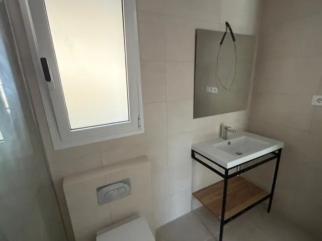 Cuenta con zonas comunes pensadas para el disfrute y la relajación: piscina para adultos, gastrojardín, un gimnasio completo y un spa con sauna. — 15