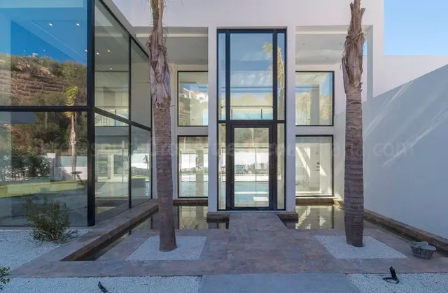 Chalet 6 habitaciones 1200m² en venta - Montemayor-Marbella  - foto 3