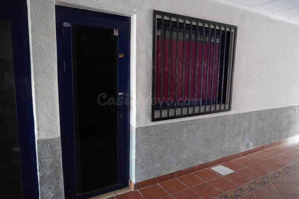 SE ALQUILA PEQUEÑO DESPACHO U OFICINA – PUERTO DE MAZARRÓN